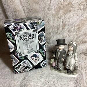 Kim Andersen “Pretty as a Picture” Ceramic Figurine